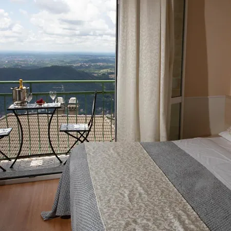Vista Brunate
