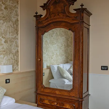 Vista Hotel Brunate